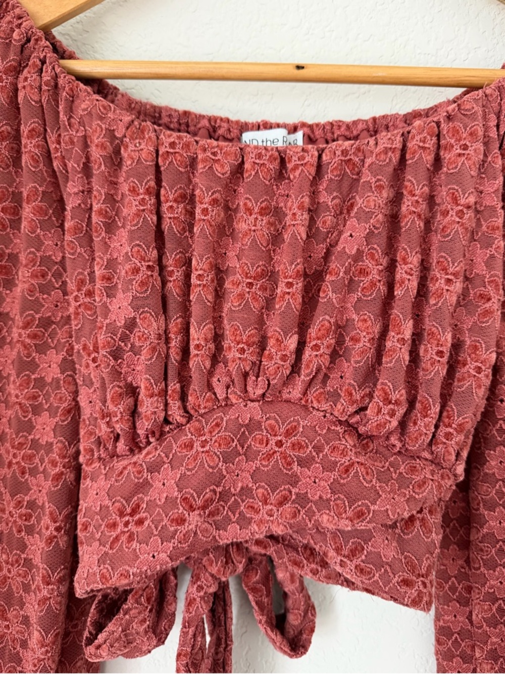 Beyond the Radar Off Shoulder Tie Front Floral Lace Crop Top Mauve Small - Picture 5 of 11
